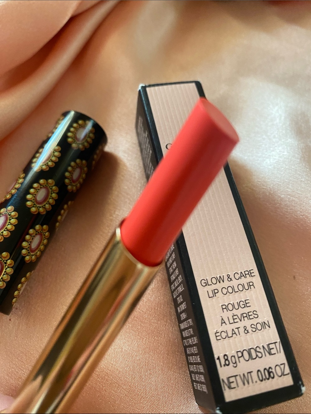 Gucci Glow & Care Lip Colour - Bright Coral Princess Narah Rose 412 - Picture 2 of 4